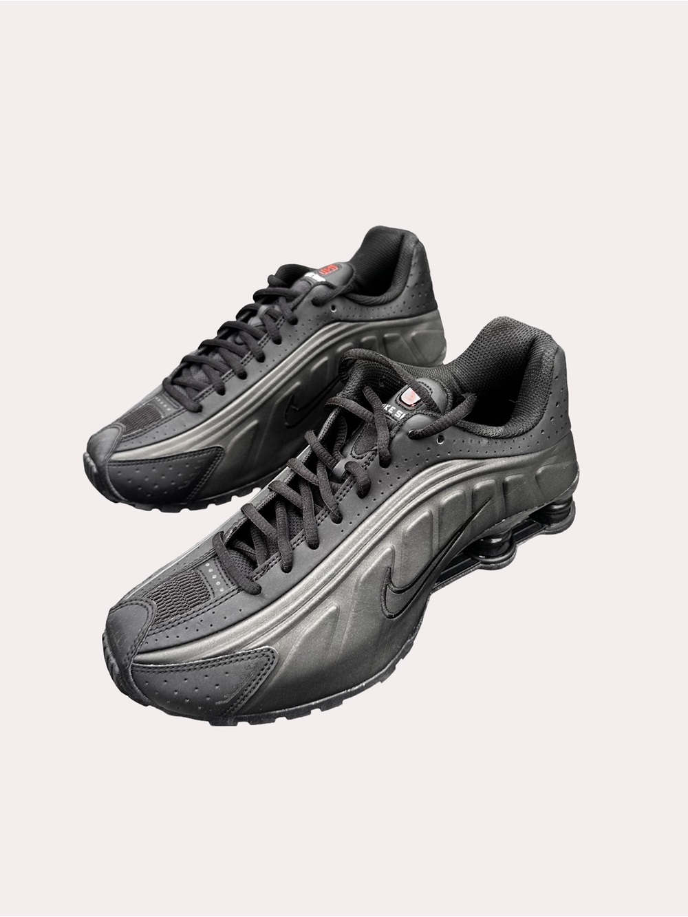 Nike Kids Black Athletic Sneakers with Cushioned Support